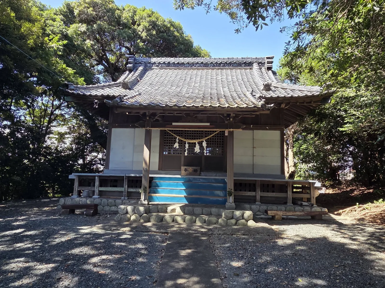 社殿正面。